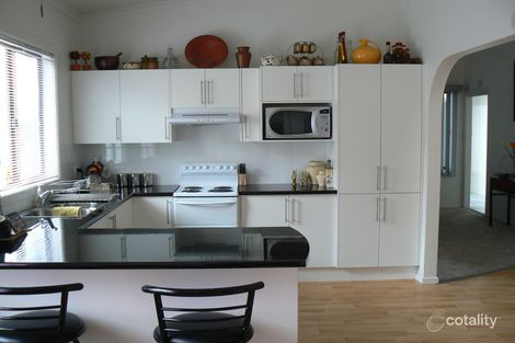 Property photo of 4 Stephanie Avenue Warilla NSW 2528