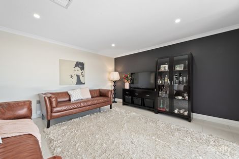 Property photo of 48 Bolton Way Darch WA 6065