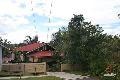 46 Brassey St, Fairfield, QLD 4103