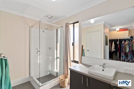 Property photo of 9 Bushside Drive Aveley WA 6069