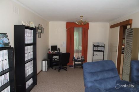 Property photo of 3 Catalina Place Melton West VIC 3337