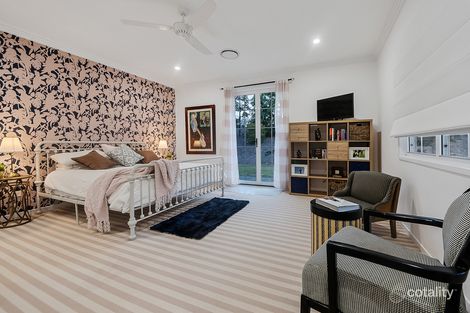 Property photo of 18 Kim Kerin Place Wights Mountain QLD 4520