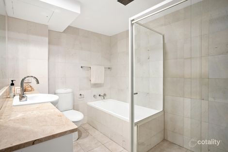 Property photo of 16/17-19 Old Barrenjoey Road Avalon Beach NSW 2107