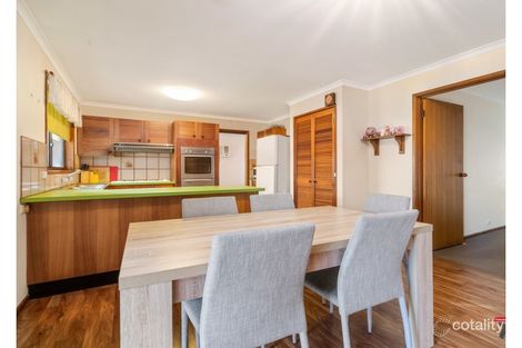 Property photo of 15 Sans Souci Drive Wodonga VIC 3690