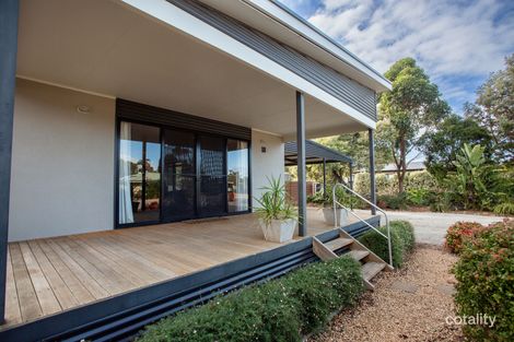 Property photo of 18 Benjamin Road Poonindie SA 5607