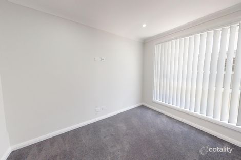 Property photo of 27 Buckland Drive Orange NSW 2800