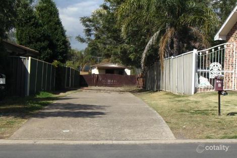 6 Cook Pde, St Clair, NSW 2759