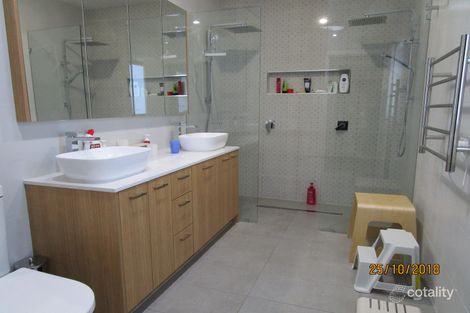 Property photo of 19 Mulsanne Lane Bentleigh East VIC 3165