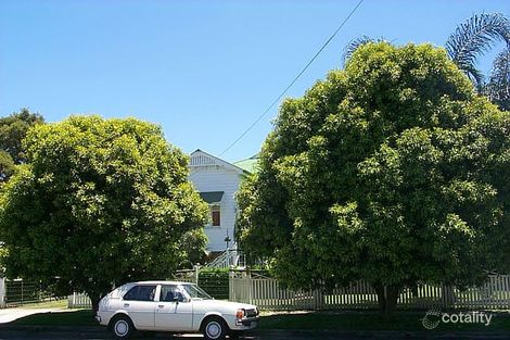 25 Ashton St, Wynnum, QLD 4178