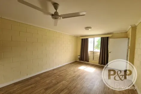 Property photo of 1/65 Howlett Street Currajong QLD 4812