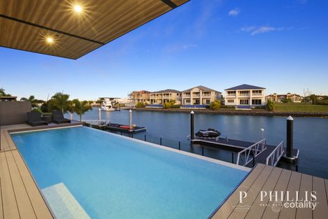 Property photo of 1054 Edgecliff Drive Hope Island QLD 4212