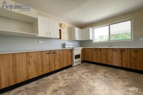 Property photo of 6 Bauman Way Blackwater QLD 4717