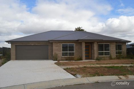 Property photo of 13 Baxter Place Goulburn NSW 2580