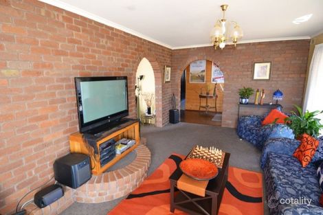 Property photo of 5 Earls Square Delacombe VIC 3356