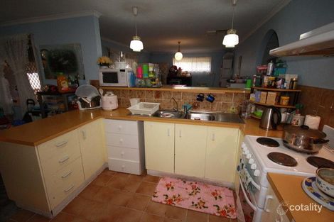 8 Meath Ave, Salisbury Downs, SA 5108