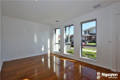 Property photo of 96 Leonard Avenue St Albans VIC 3021