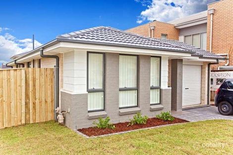 2 Brearley Ave, Middleton Grange, NSW 2171