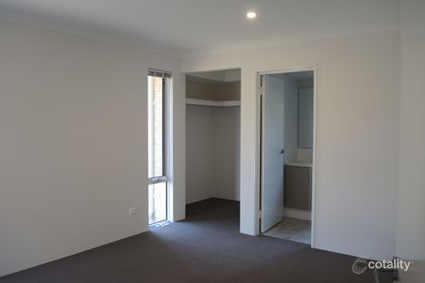 4b Turon St, Morley, WA 6062