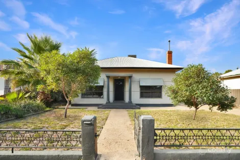 Property photo of 49 Cutler Avenue Griffith NSW 2680
