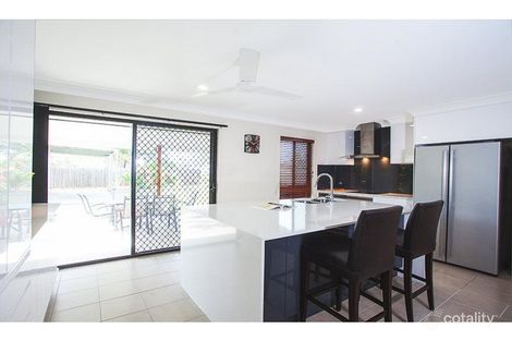 Property photo of 21 Collett Court Marian QLD 4753