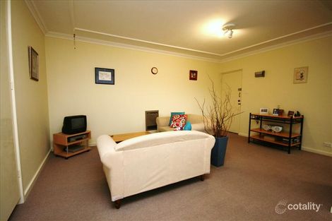 Property photo of 2/15 Mowatt Street Queanbeyan East NSW 2620