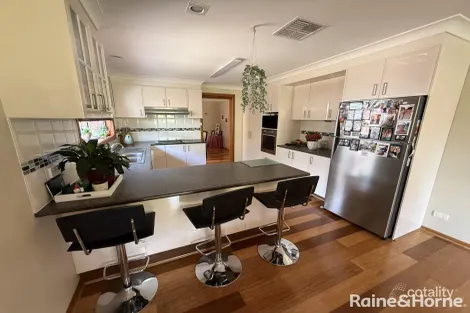Property photo of 18 Coogal Drive Orange NSW 2800