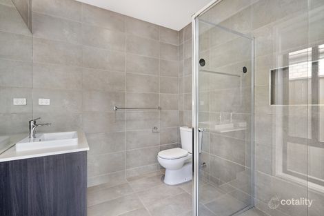 Property photo of 10 Serene Avenue Armstrong Creek VIC 3217