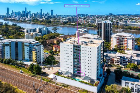Property photo of 309/6 Land Street Toowong QLD 4066