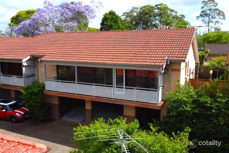 2/88 Sherbrook Rd, Hornsby, NSW 2077