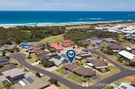 Property photo of 11 Brigantine Place Caves Beach NSW 2281