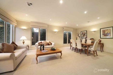 Property photo of 30 Jean Street McKinnon VIC 3204