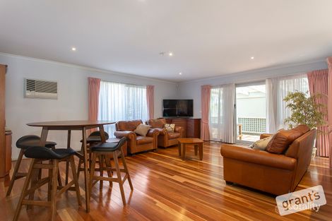 Property photo of 11 Kendall Drive Narre Warren VIC 3805