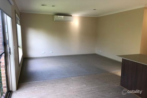 Property photo of 14 Evergreen Crescent Craigieburn VIC 3064