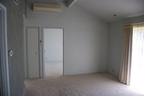 Property photo of 12 St Johns Wood Skye VIC 3977