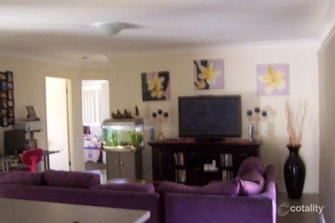 Property photo of 40 Barcombe Drive Berrinba QLD 4117