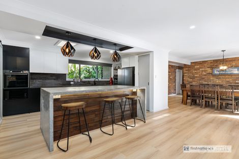 Property photo of 15 Bimbadeen Avenue Banora Point NSW 2486