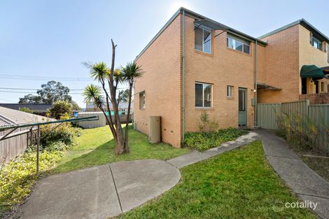 Property photo of 10 Hanna Street Wanniassa ACT 2903