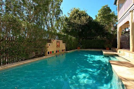 Property photo of 16 Rowsley Street Greenslopes QLD 4120