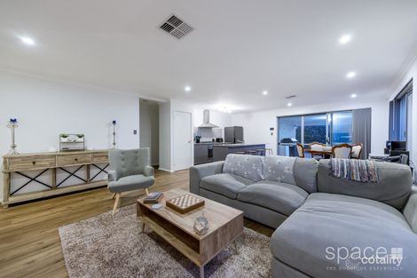 4 Aspe Way, Alkimos, WA 6038