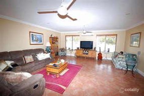 14 Lord St, Popanyinning, WA 6309