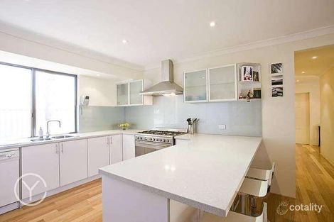 Property photo of 5 McCombe Avenue Samson WA 6163