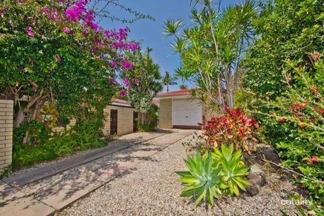 Property photo of 28 Kalimna Drive Broadbeach Waters QLD 4218