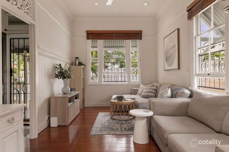 Property photo of 2 Lindon Street Dutton Park QLD 4102