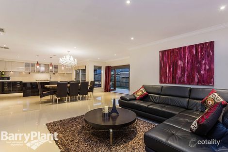 Property photo of 18 McWilliams Crescent Point Cook VIC 3030