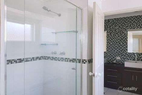 Property photo of 19 Clive Crescent Kepnock QLD 4670
