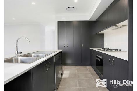 Property photo of 39 Newfoundland Way Box Hill NSW 2765