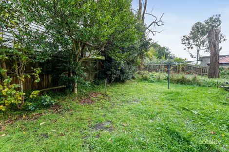 Property photo of 28 Vasey Concourse Ringwood East VIC 3135