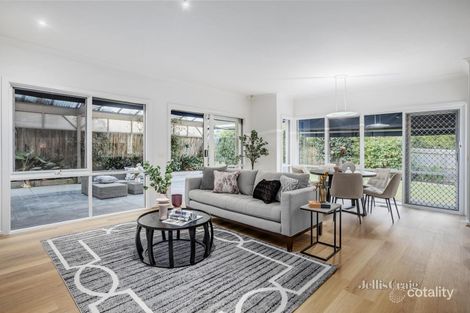 Property photo of 60 Taparoo Road Templestowe VIC 3106