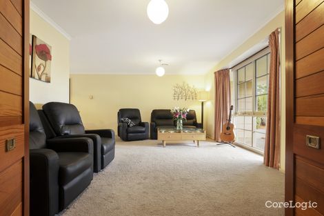 Property photo of 5 Anton Close Werribee VIC 3030