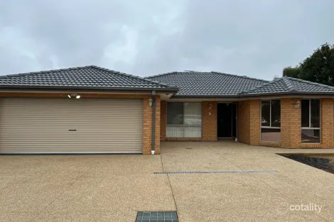 Property photo of 2 Minogue Way Wallan VIC 3756
